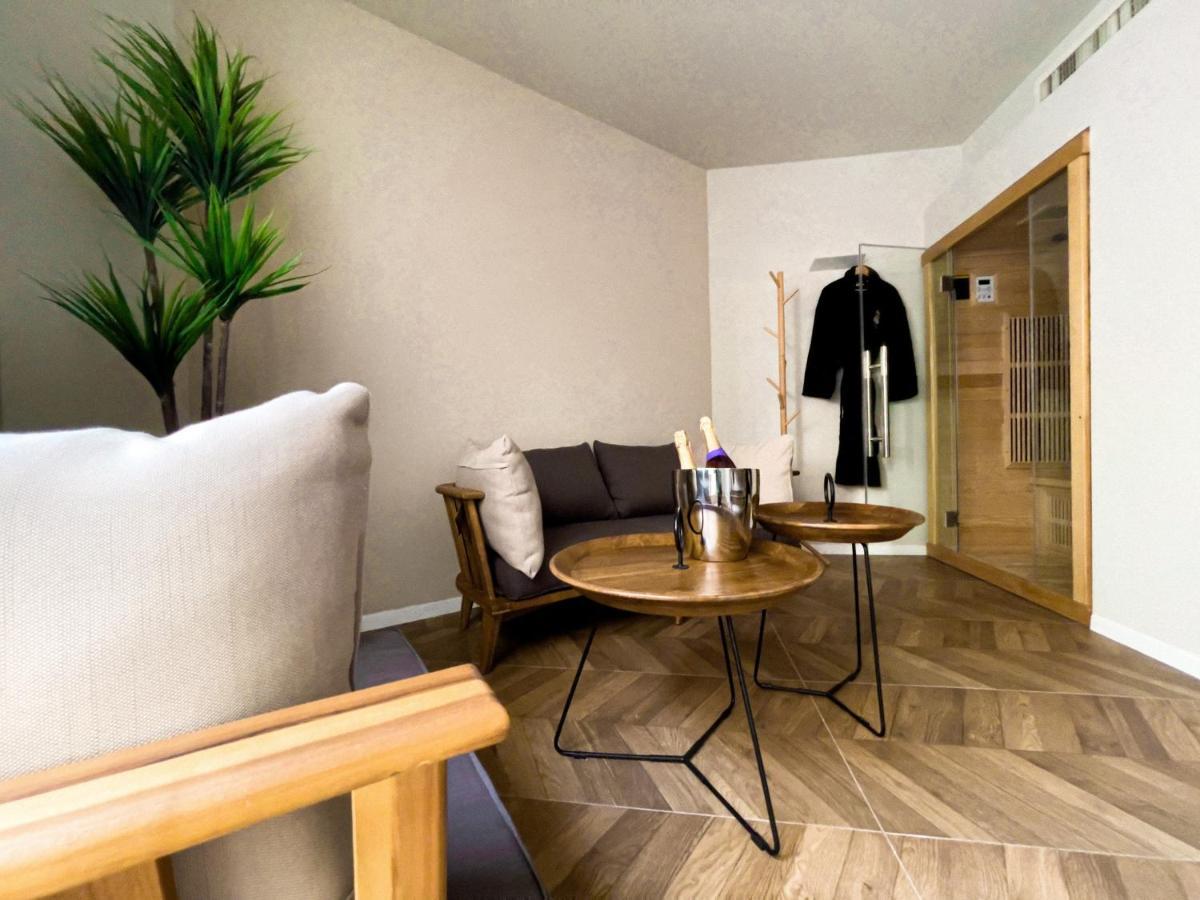 Share Suites Hotel Bat-Yam Бат-Ям Экстерьер фото